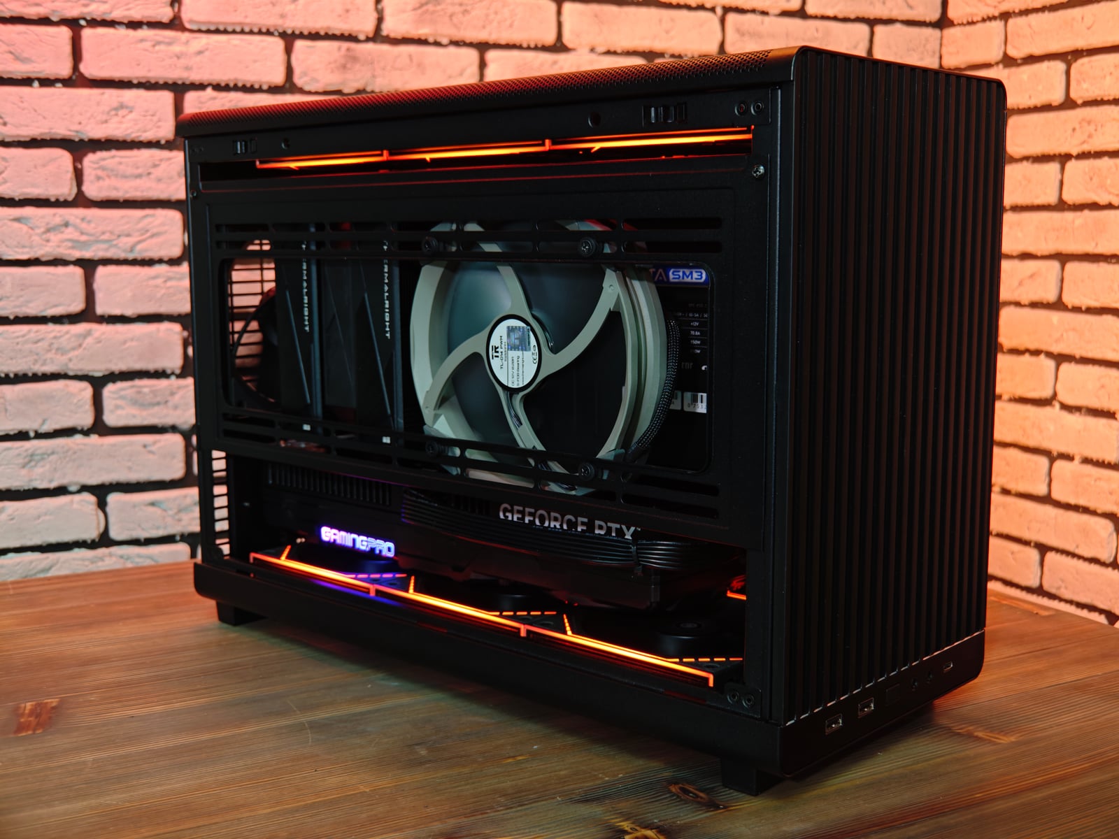 Контент-станция — A3-mATX — фотография сборки 3