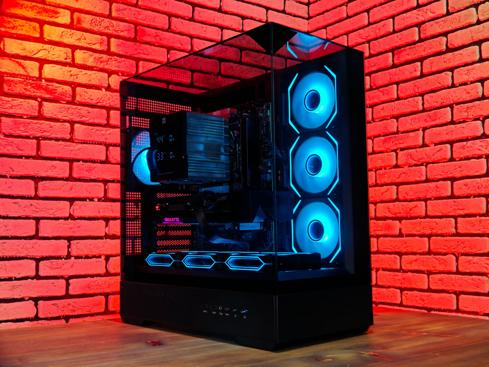 Игровой ПК — PRISM P40 — фотография сборки 3
